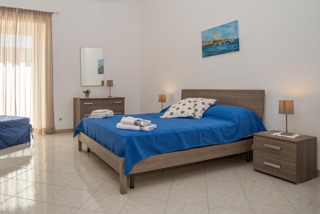 Un Affaccio Sul Borgo Appartamento Marzamemi Esterno foto